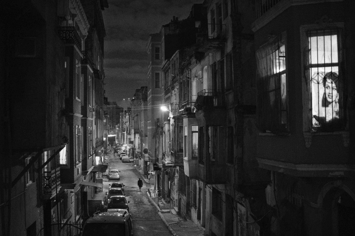 Coşkun Aşar - Blackout. The dark side of Istanbul